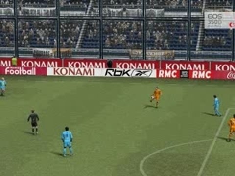 but de messi dans pes6 coup du foulard