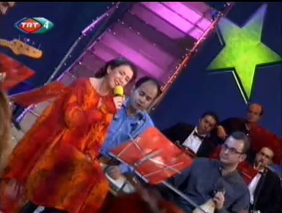 Melihat GÜLSES ve İNCE SAZ-Sevda İle Hesaplaşılmaz