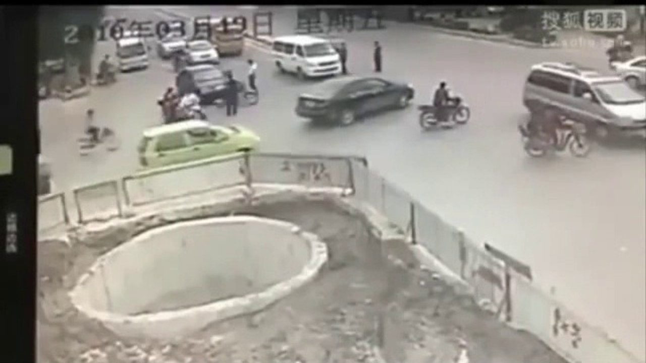 LE MEC LE PLUS STUPIDE AU MONDE