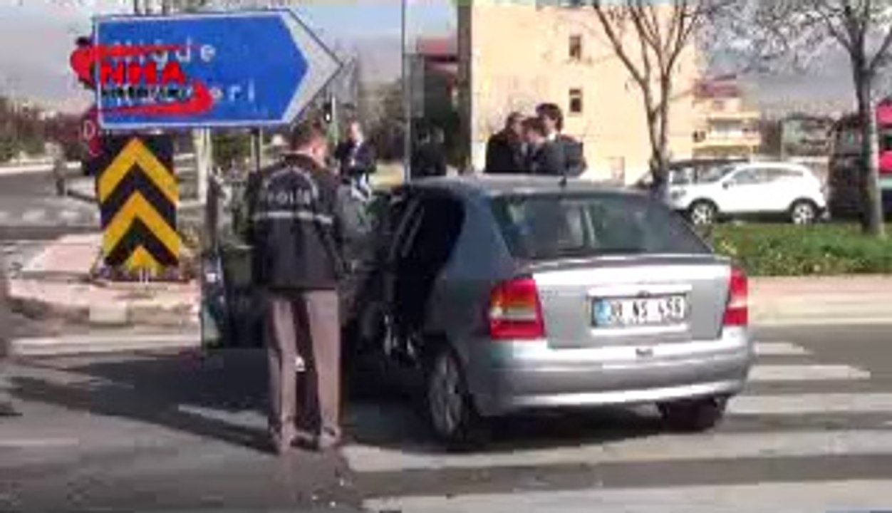 Bor da Ambulans Taksi İle Çarpıştı - Hayrettin YENEL - Niğde