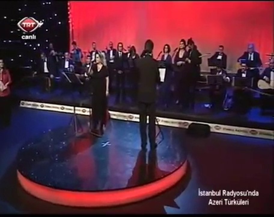Hediye Karabağ - Sol Sinem Üstünde Yattım Bu Gece