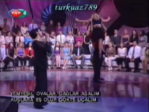 Melihat GÜLSES-Bir Güneş Doğuyor Karanlıklardan