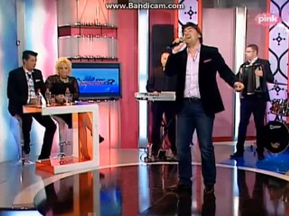"A Sto Ne Bi Moglo" 09.04.2014. Voditelj Emisije Zoran Pejić - Peja...