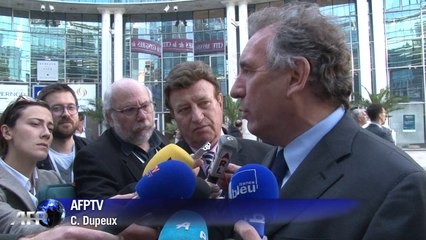 Mort de Baudis: pour Bayrou, "40 années d'amitié qui s'en vont"