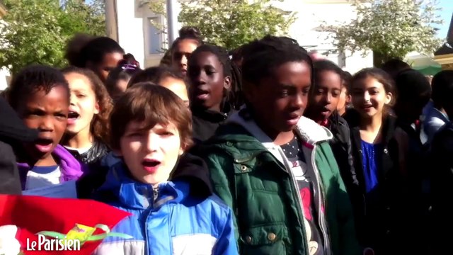 Valenton (94). L'hommage aux victimes de la seconde guerre mondiale par 300 écoliers