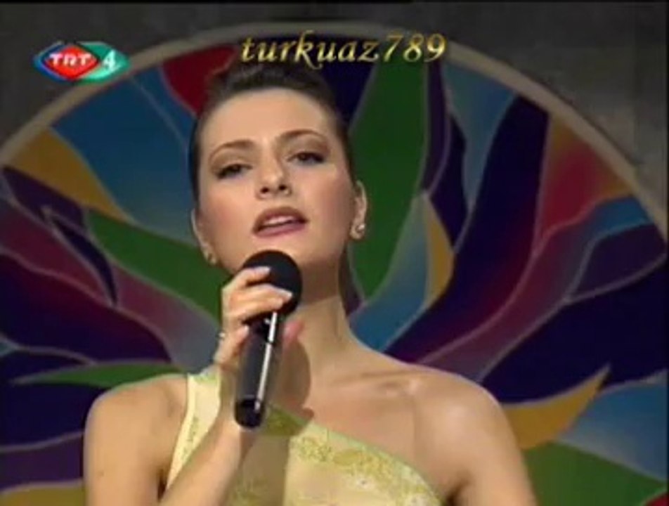 Meltem SEYFELİOĞLU-Aşkınla Yana Yana Kül Olsa Da Ocağım (Adını Anmayacağım)