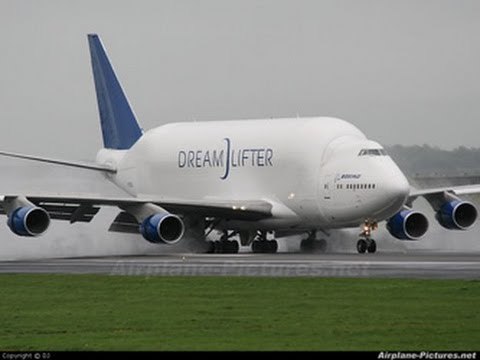 Boeing 747 Dreamlifter lands at wrong airport
