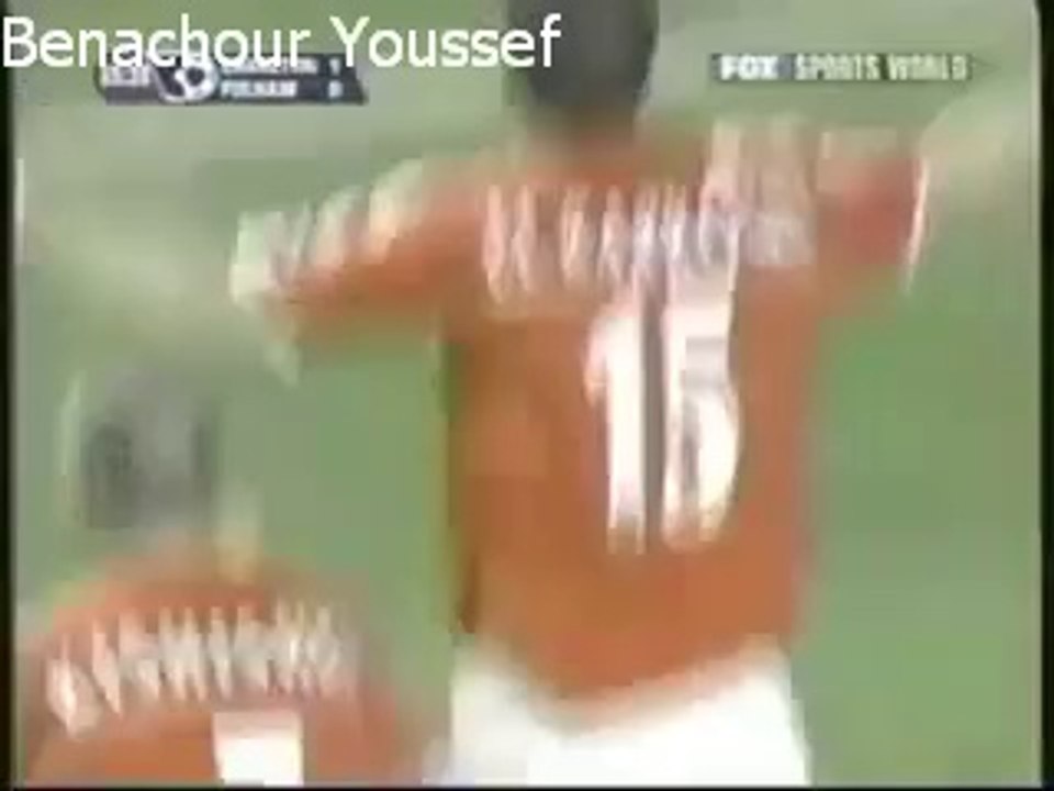 Talal El Karkouri vs Fulham - Premier League - matchday  18 -  2004/2005