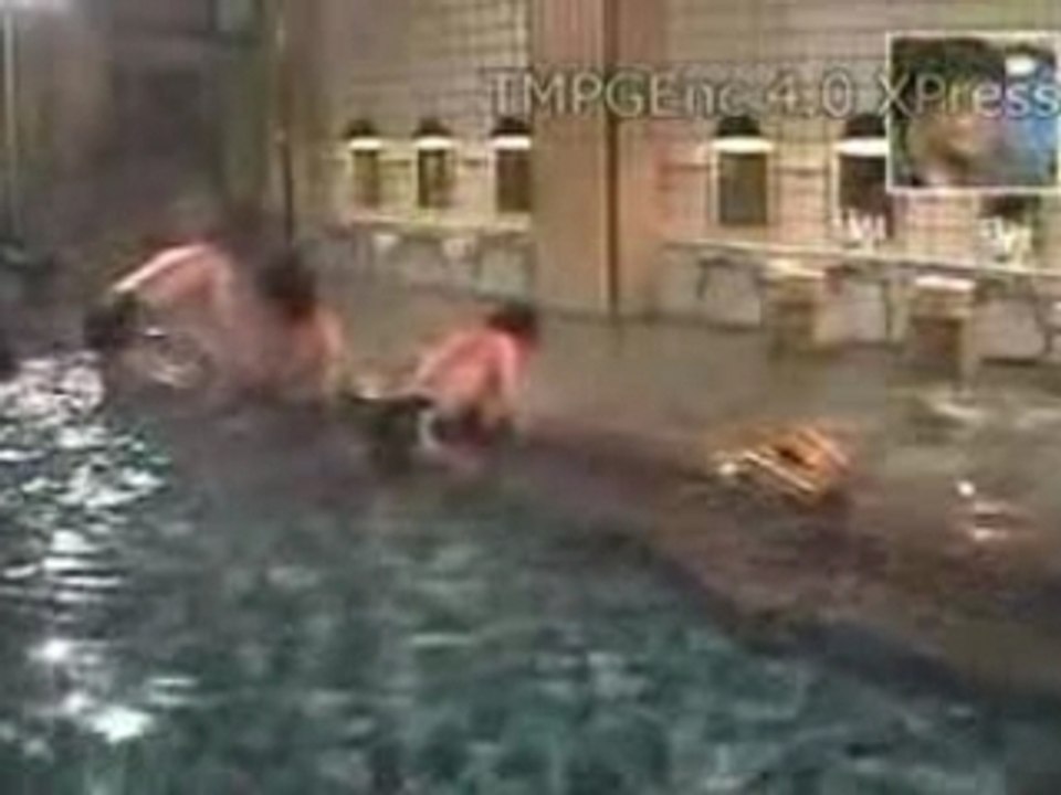 do not laugh! baths and de niro