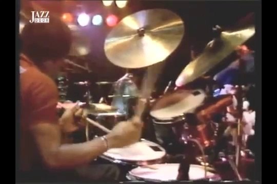 Miles Davis (Hammersmith Odeon, London - 1982) Part.1