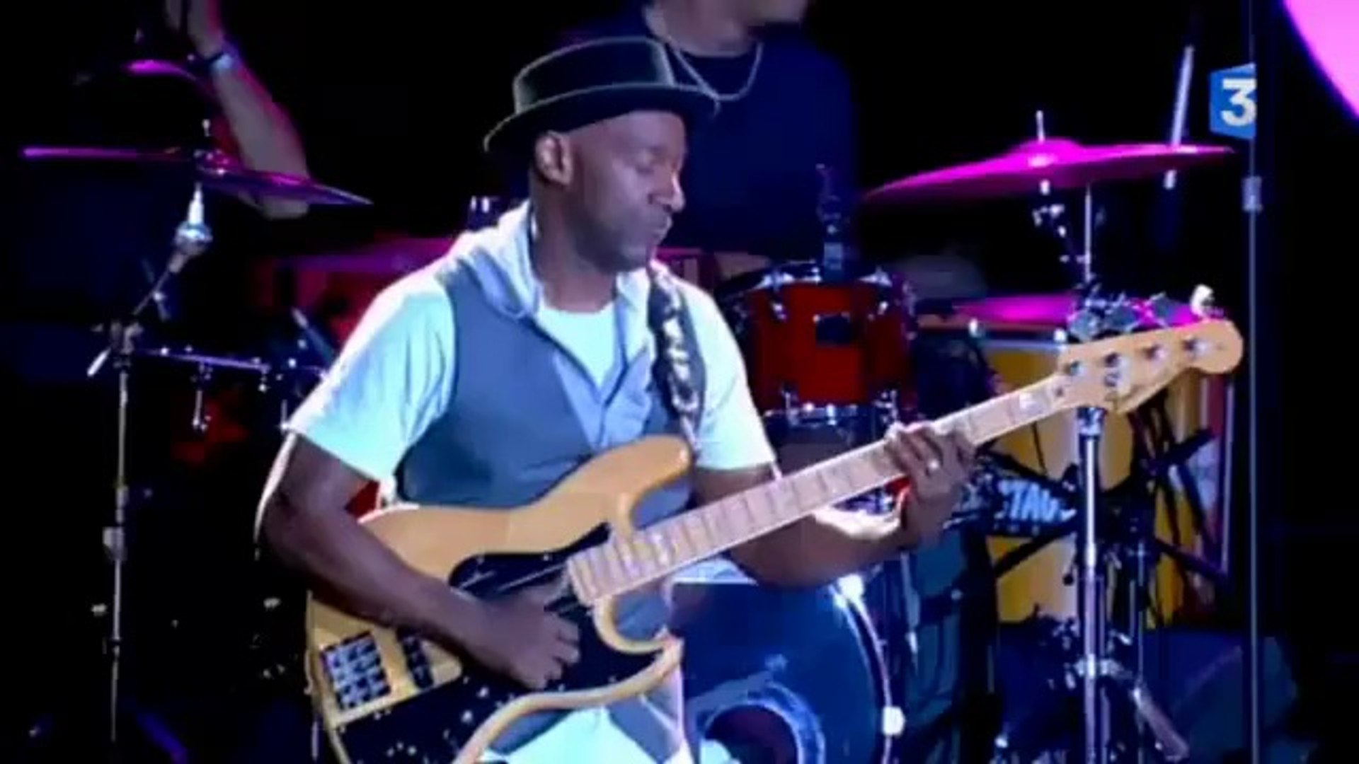 George Benson Marcus Miller Don T Let Me Be Lonely Tonight Video Dailymotion