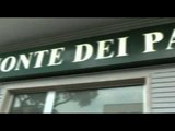 Napoli - Rapina in banca a Fuorigrotta: clienti in ostaggio per mezz'ora  (08.04.14)