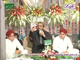 SOHNIYA SHAN KAMAL NE TERIYAN ZULFA DE  BEST PERFOMANCE OF QARI SHAHID MAHMOOD Qtv naat