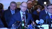 Yatseniuk ofrece diálogo a los separatistas prorrusos tras expirar el ultimátum