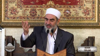 Ashab yukarıdaki gök değil dağdır deseydi Resulullah öyle diyecek kadar teslim olmuş nesildi.Biz ne kadar teslimiz dinimize