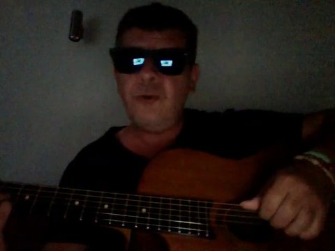 Tom Glide - luv is comin up ( Tom Glide- Dan Florean -Orlando Johnson ) ( lill unplugged in the dark )