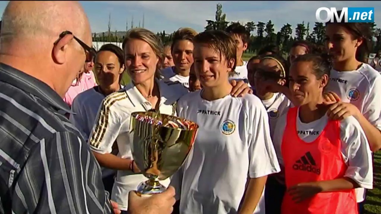 La joie des Olympiennes après leur succès en coupe