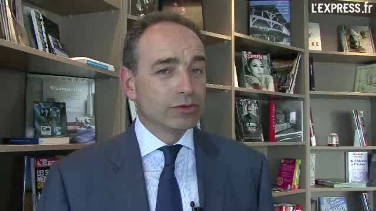 Copé : "il faut que Woerth tienne"