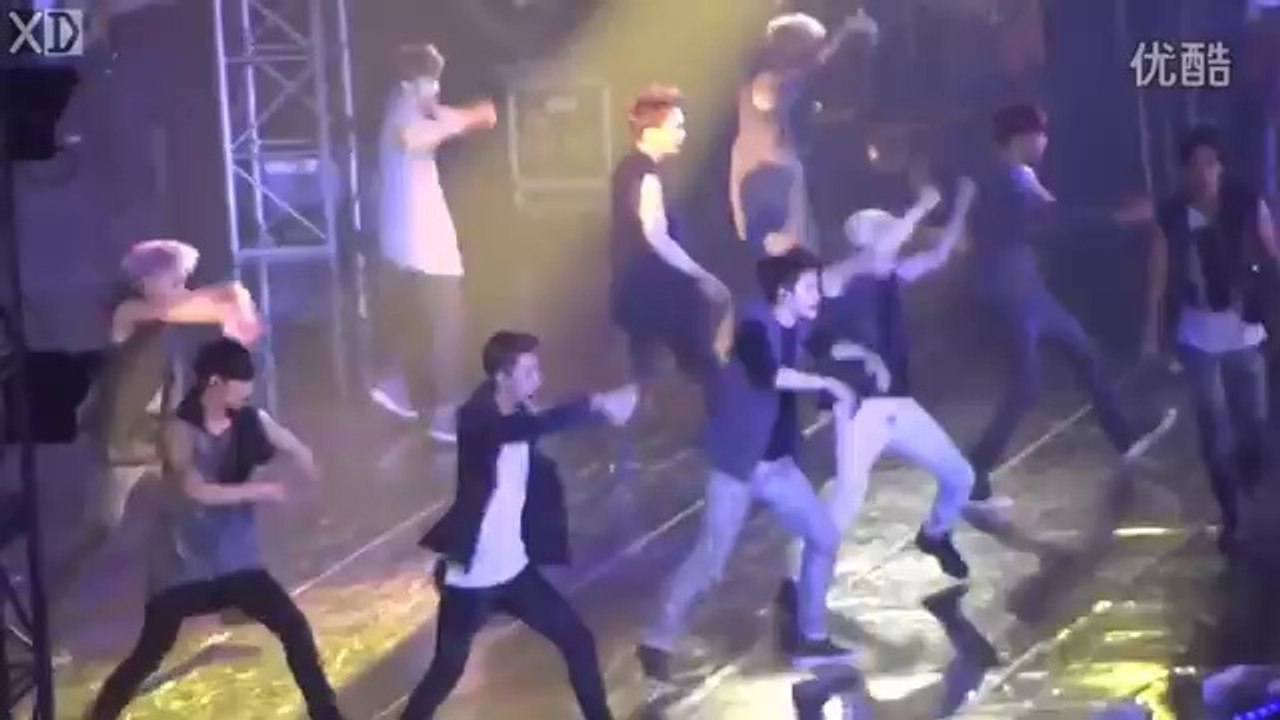 [Fancam Day3] 140525 EXO - Let Our The Beast FULL @The Lost Planet concert day 3