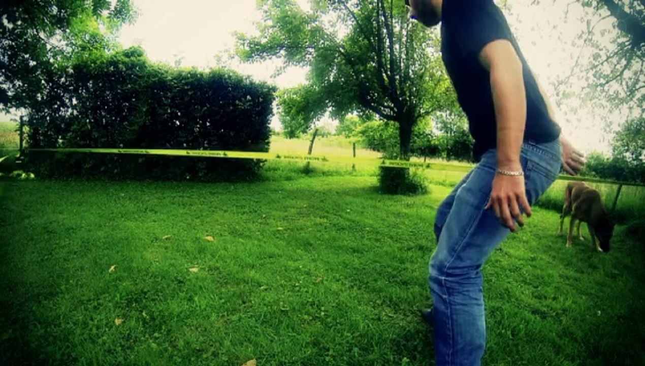 #1 Slackline in the garden