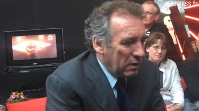 Bayrou Je suis contre la censure d'Orelsan