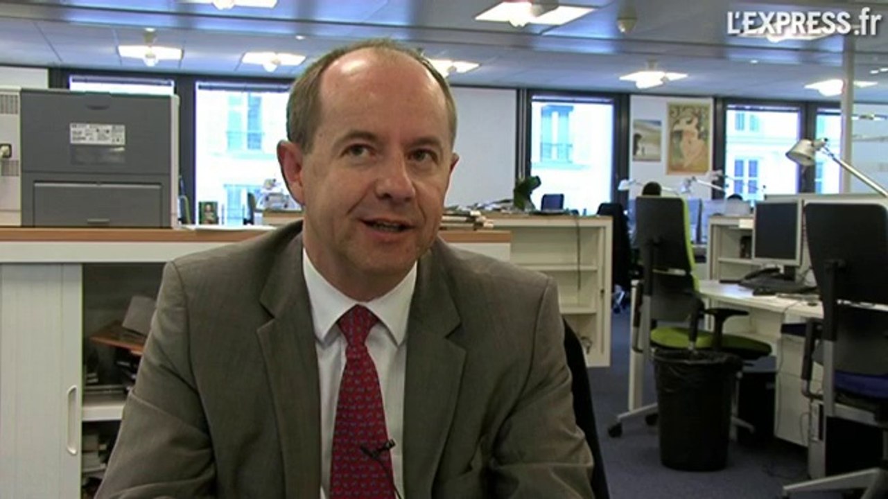 Urvoas  A chaque fait divers, l'UMP veut changer les lois