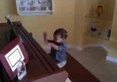 Two-Year-Old Sings 'Frozen' Song for Family