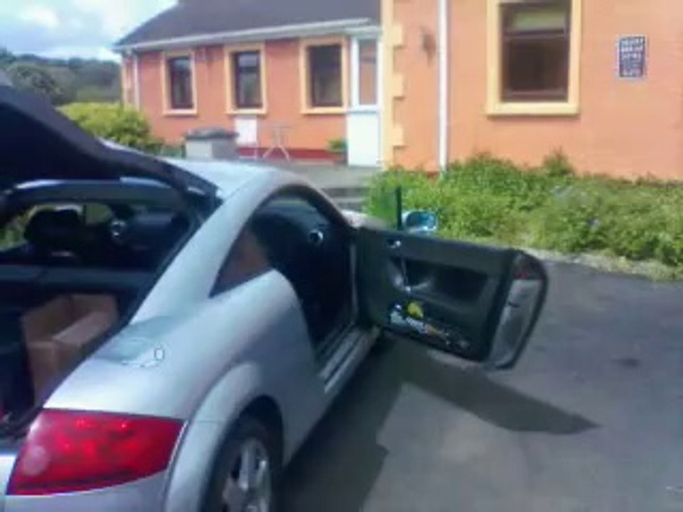 TT