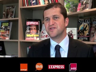 François Hollande reste le favori