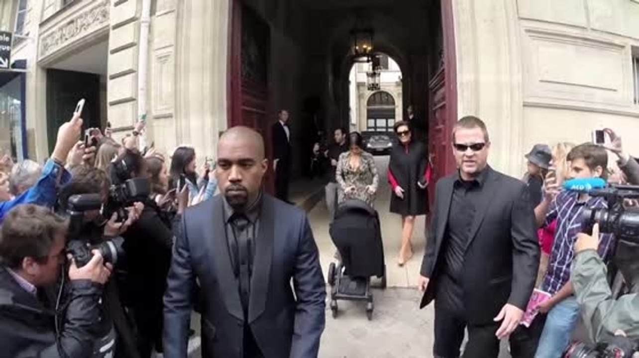 Kimye setzten ihre Flitterwochen in Prag fort