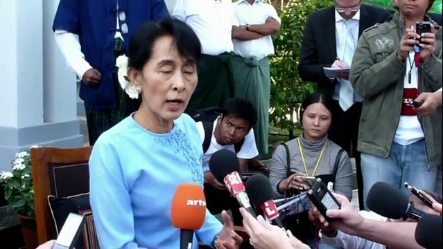 AFP – Le JT de 12H du 18 janvier 2012