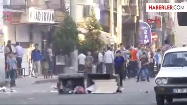 Diyarbakır'da Öcalan'a Özgürlük Gerginliği