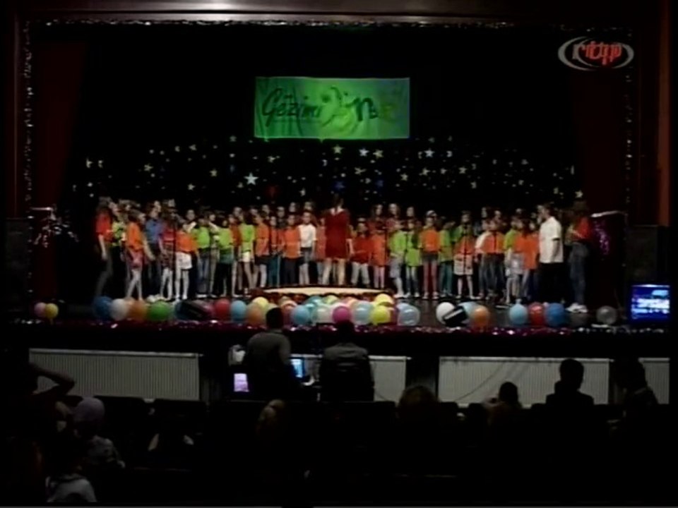 Festivali i këngëve  për fëmijë  Gëzimi Ynë  nata dytë pjesa 1 2014