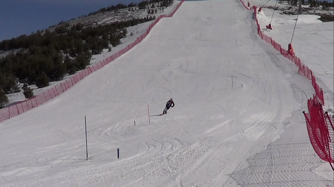 MEHMET ALİ İNAL 32 - O2 SNOWBOARD RACE TEAM