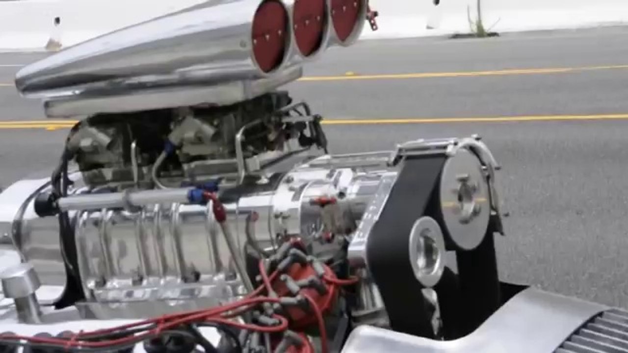 Craziest Trike You'll Ever See - Street Legal!