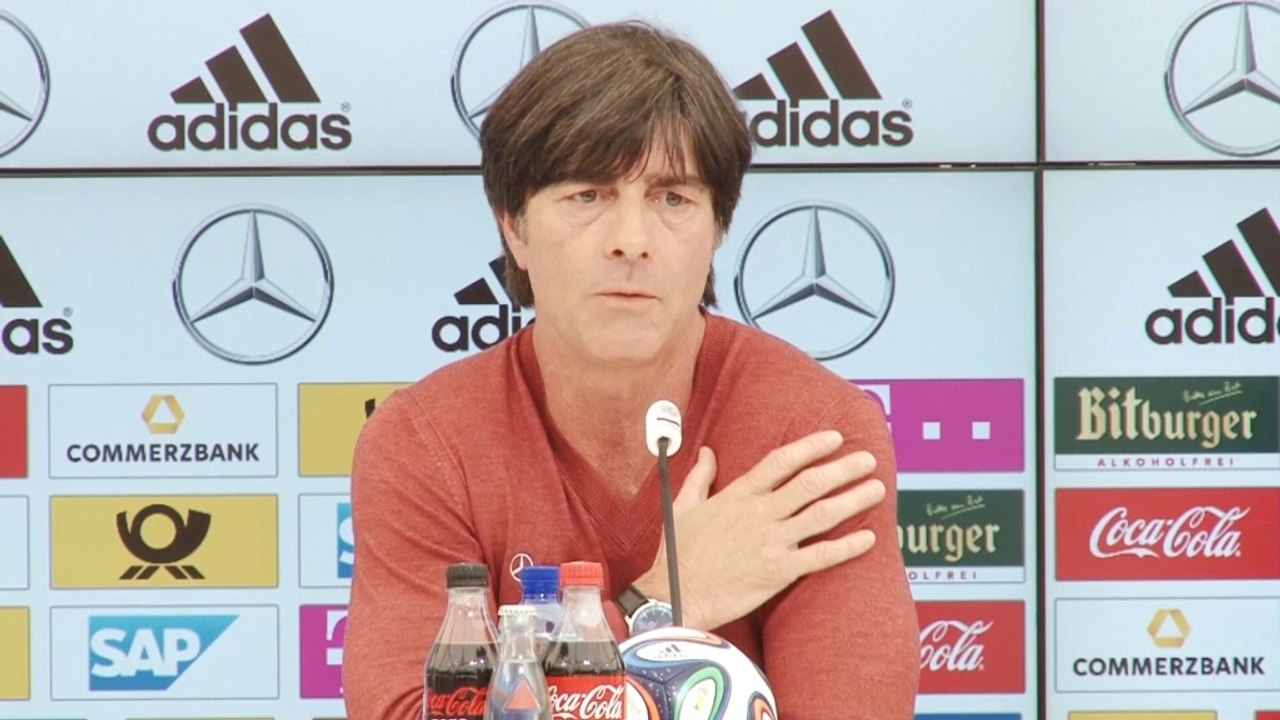Löw: 'Wenn Lahm mal Schnupfen hat ...'