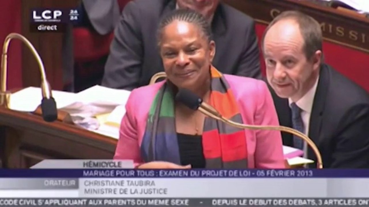 Le fou-rire de Christiane Taubira à l'Assemblée
