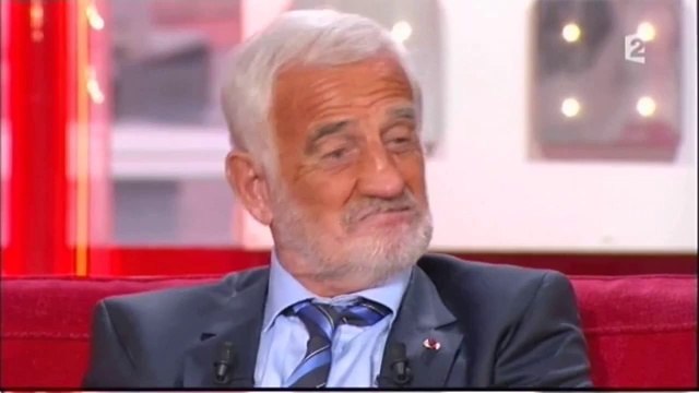 Nicolas Sarkozy rend hommage à Jean-Paul Belmondo