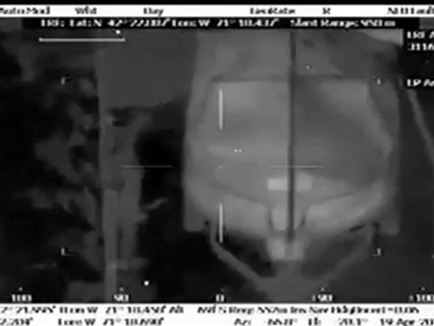 Les images de la traque du suspect des attentats de Boston