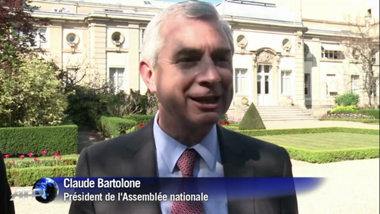 Trois ruches sur le toit de l'Assemblée nationale