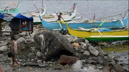 Philippines: un fort typhon touche le pays