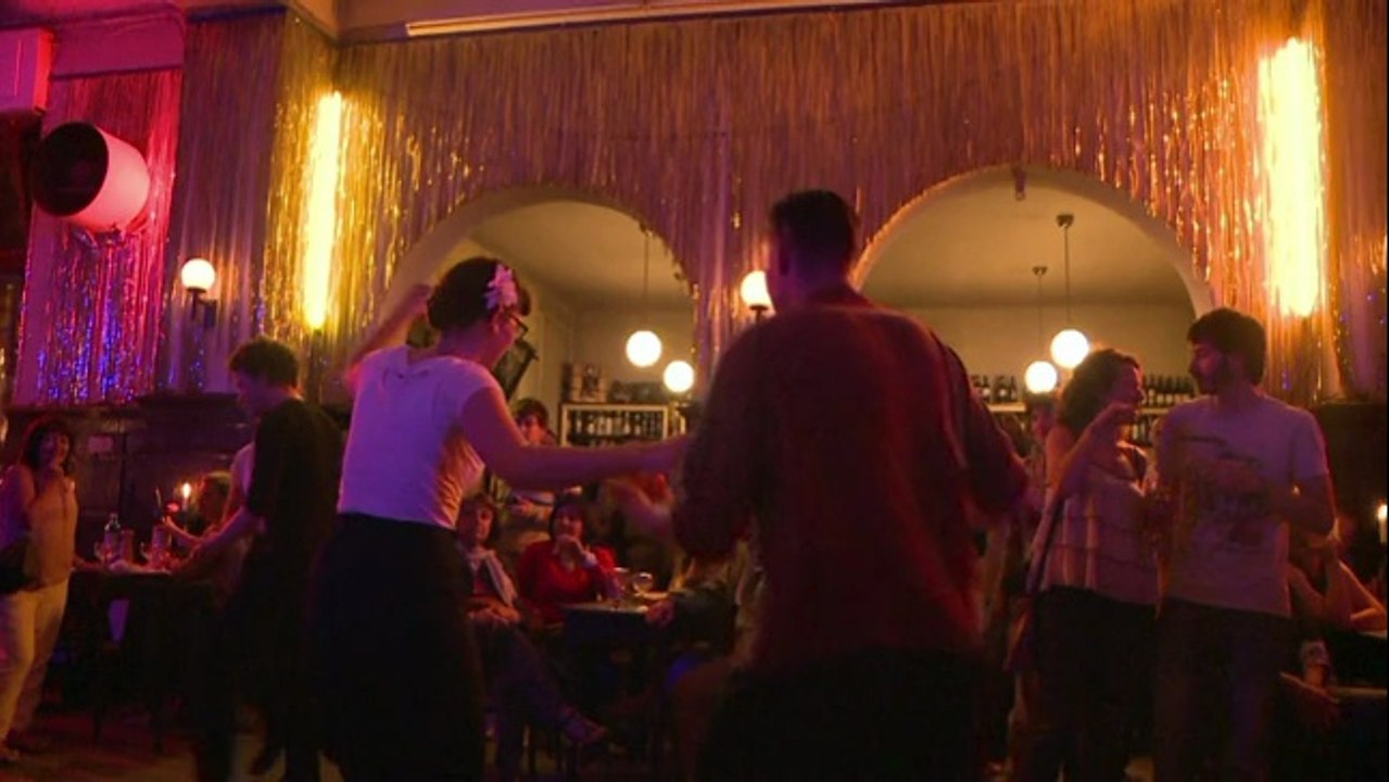 Berlin: 100 ans de danse au Clärchen