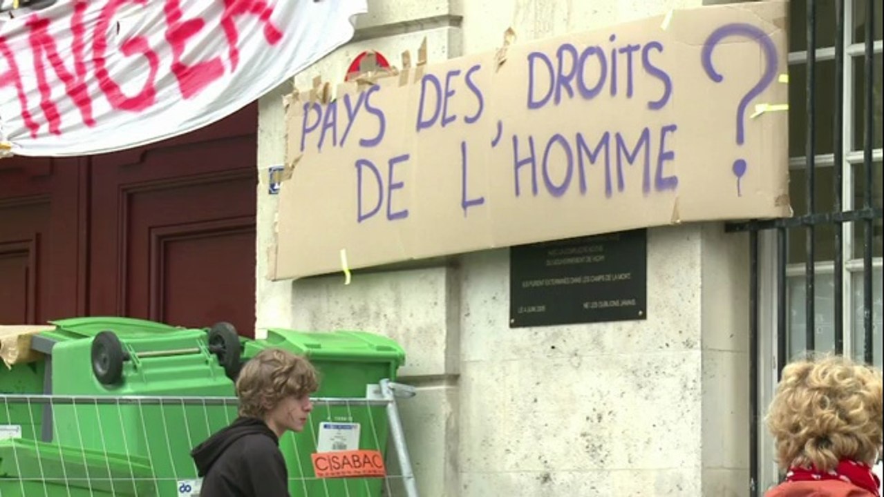 Affaire Leonarda: les lycéens continuent de manifester