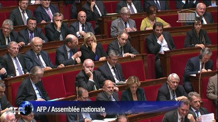 Crise bretonne: Ayrault demande à l'UMP de faire preuve de "courage et de dignité"