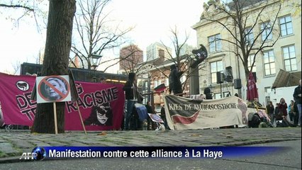 Marine Le Pen et Wilder s'allient contre l'Union européenne