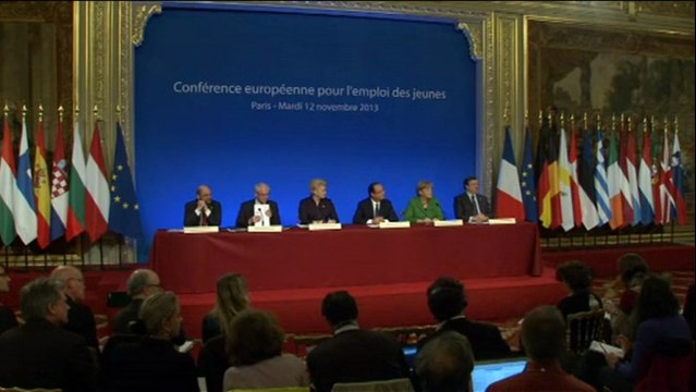 François Hollande: l'inversion de la courbe du chômage est acquise pour les jeunes