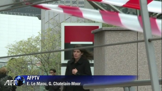 Un homme ouvre le feu au pied de la Société Générale à La Défense