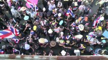 Thaïlande: Des manifestants réclament le départ de la Première ministre
