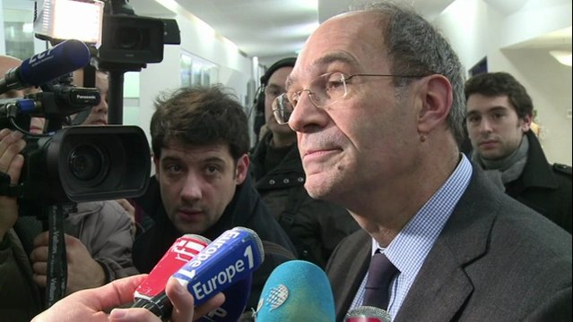 L'UMP se réunit et affiche son unité lors d'un séminaire