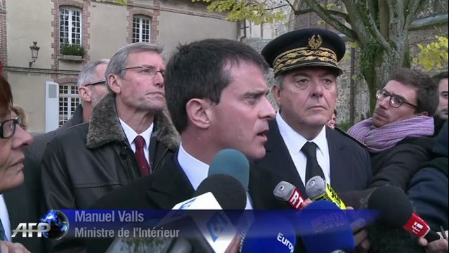 Braqueur tué: Valls appelle les commerçants à la prudence